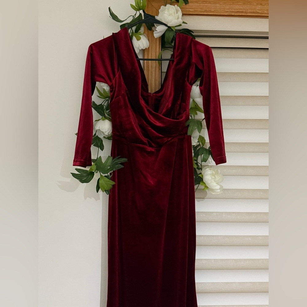 Long red tight dress gives mermaid velvet texture off the shoulder long sleeve